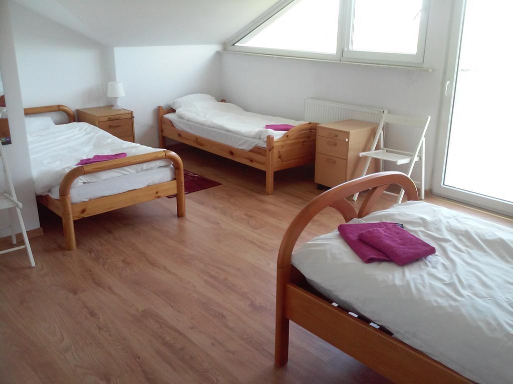 Bed and Breakfast Dworek Poznaň Exteriér fotografie